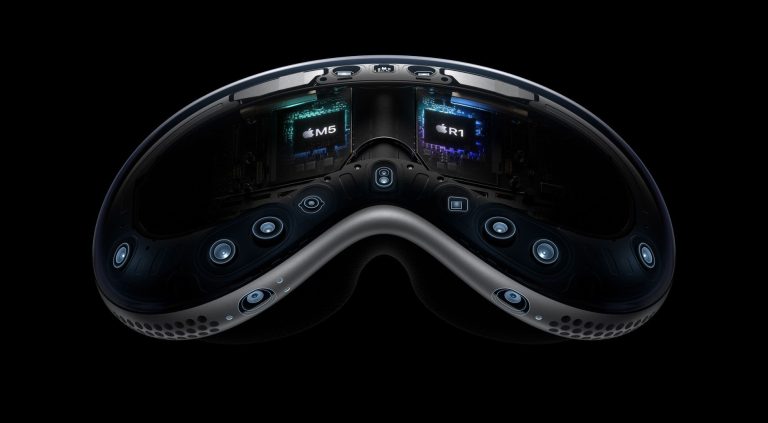 Vision-Pro-M5-Announcement